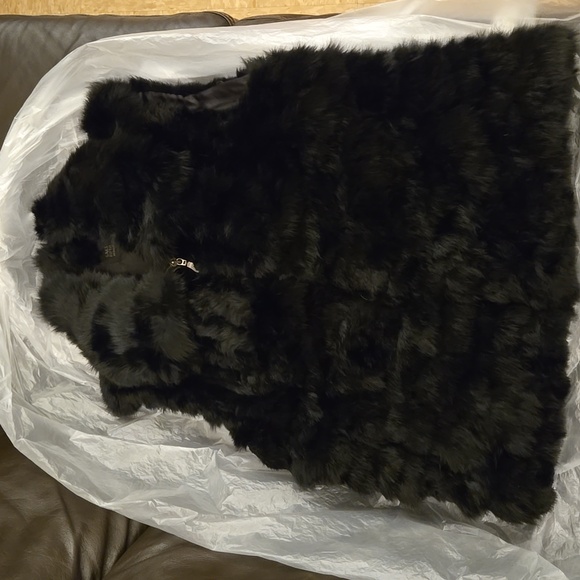 Saks Fifth Avenue Real Rabbit Fur collared black zip up down vest with collar